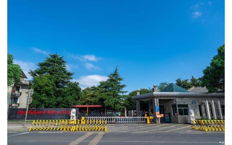 風向標與郴州市海納中等職業(yè)技術(shù)學(xué)校產(chǎn)教融合校企合作