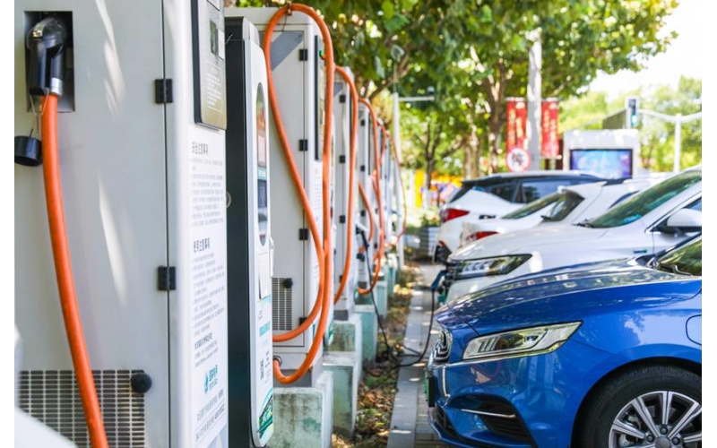 海南新能源汽車保有量達14.6萬輛